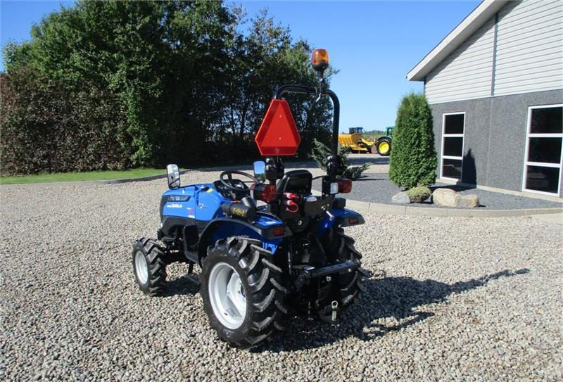 Tractor agricol Solis 26 6+2 Gearmaskine med Servostyring og brede trakt: Foto 19