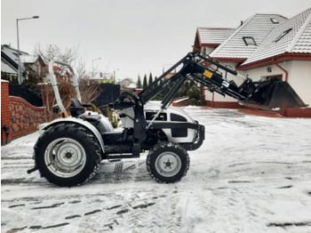 EUROTRAC F25, 4x4 (25 KM) + ładowacz TUR, rewers - Tractor agricol