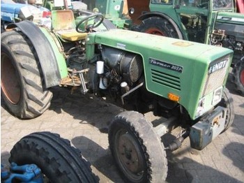 Fendt 203 - Tractor agricol