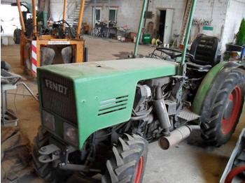 Fendt Schmalspurtrecker Allrad Typ 145/2 Xaver - Tractor agricol