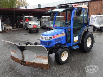 Iseki TH4330FH/TH4 Kompakttraktor med vikplog och sandspridare  - Tractor agricol