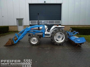 Iseki TL2500, 4x4, Front loader, Cutter. - Tractor agricol