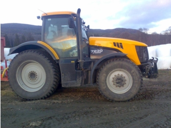 JCB 7230 - Tractor agricol