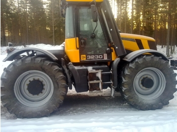 JCB Fastrac 3230 plus - Tractor agricol