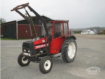 Volvo BM VALMET 305 Traktor 2WD med frontlastare -85  - Tractor agricol