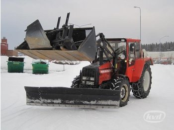 Volvo BM Valmet 705-4 Traktor med lastare plog & skopor  - Tractor agricol