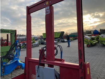 BVL Megastar XXL 1850 - utilaje de creştere vite