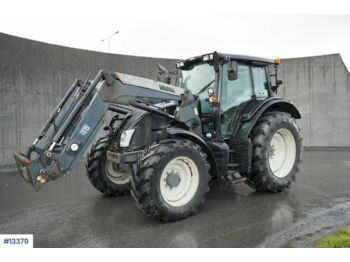 Tractor agricol Valtra N113: Foto 1