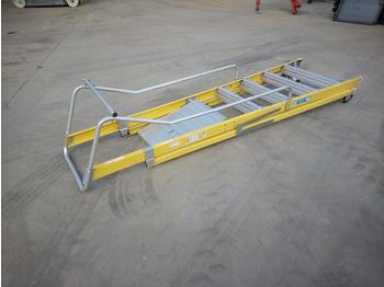 Echipamente de constructii 2.5m Fiberglass Platform Ladder: Foto 1