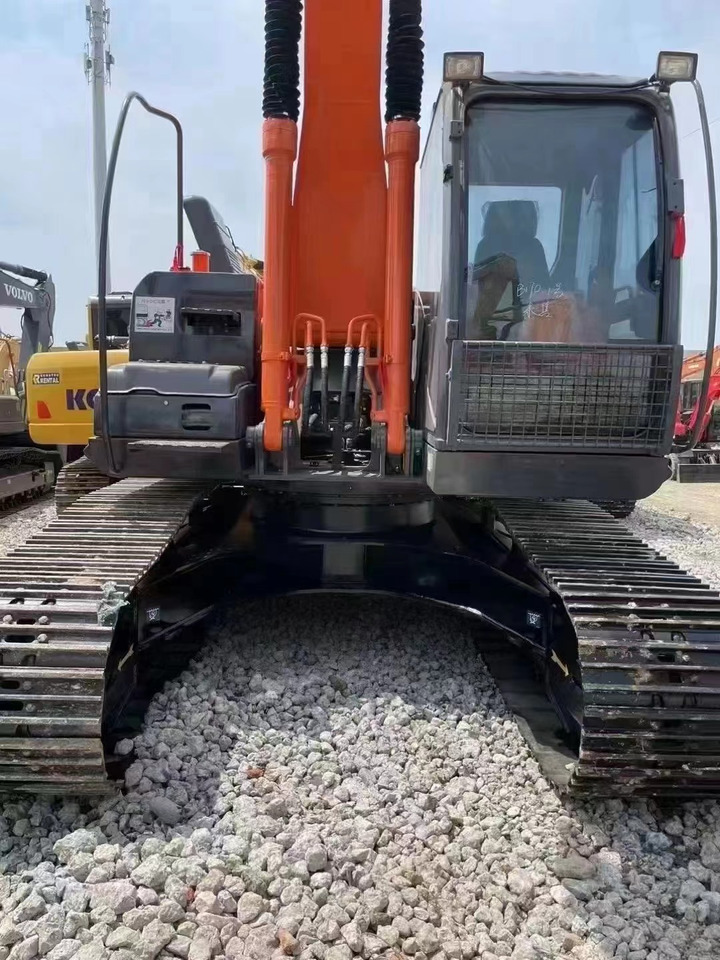 Excavator pe şenile 90%new 20 ton Korea Original made HITACHI ZX200 used hydraulic crawler excavator in ready stock: Foto 6