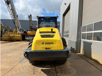 Cilindru compactor Bomag BW219DH-5 / CE certified / 2021 / low hours: Foto 4