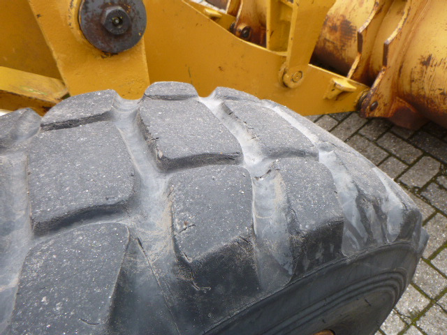 Încărcător frontal pe pneuri CATERPILLAR 920: Foto 21