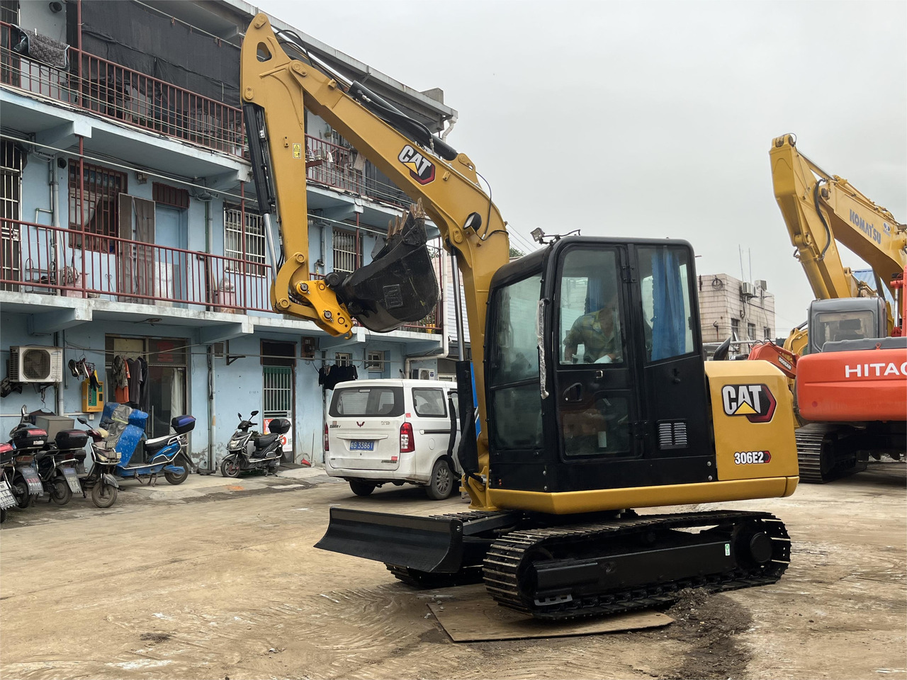 Excavator nou CATERPILLAR USED 306E2 IN GOOD CONDITION: Foto 6