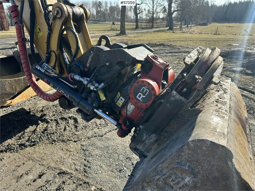 Excavator pe şenile CAT 307.5 Excavator with Rototilt and Tools (SEE VIDE: Foto 43