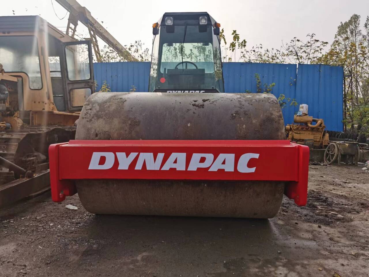 Cilindru compactor pentru asfalt DYNAPAC CA301D: Foto 2