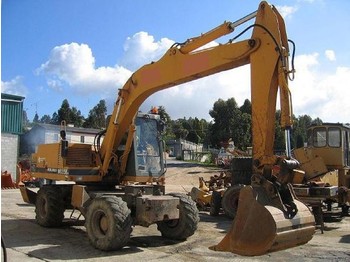 Furukawa W635E - Excavator pe roţi