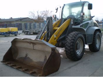 KRAMER 880 - Încărcător frontal pe pneuri