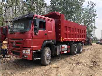 Camion minier Sinotruk sinotruk Dump truck: Foto 1