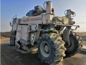 Wirtgen WR2500S - Stabilizator de sol