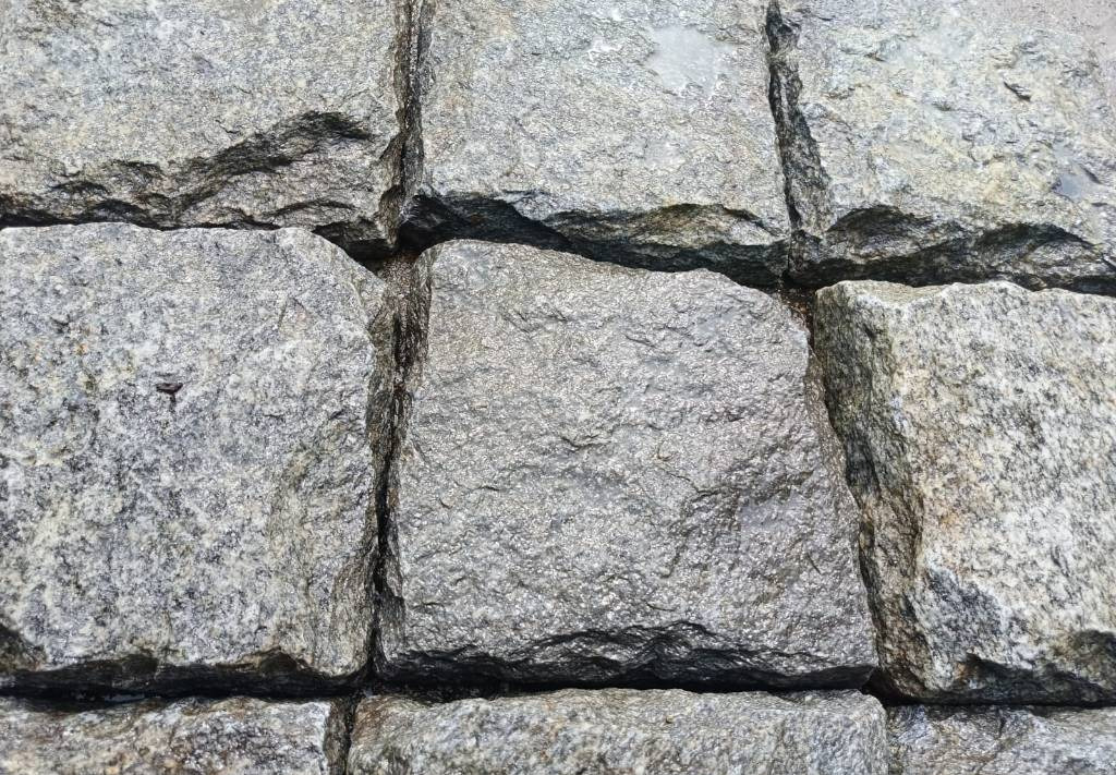 Echipamente de constructii graniet natuursteen 40x40x7-8 cm 300m2 ruw/glad te: Foto 10