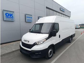 Transport persoane IVECO Daily 35s16