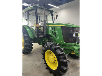 John Deere 1404 - Tractor agricol: Foto 1
