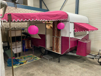 Knaus Foodtruck / Festival Caravan - Camion pentru transportul băuturilor: Foto 1