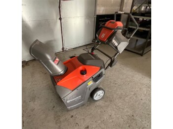 Husqvarna ST 121 E - Utilaje pentru gradina: Foto 1