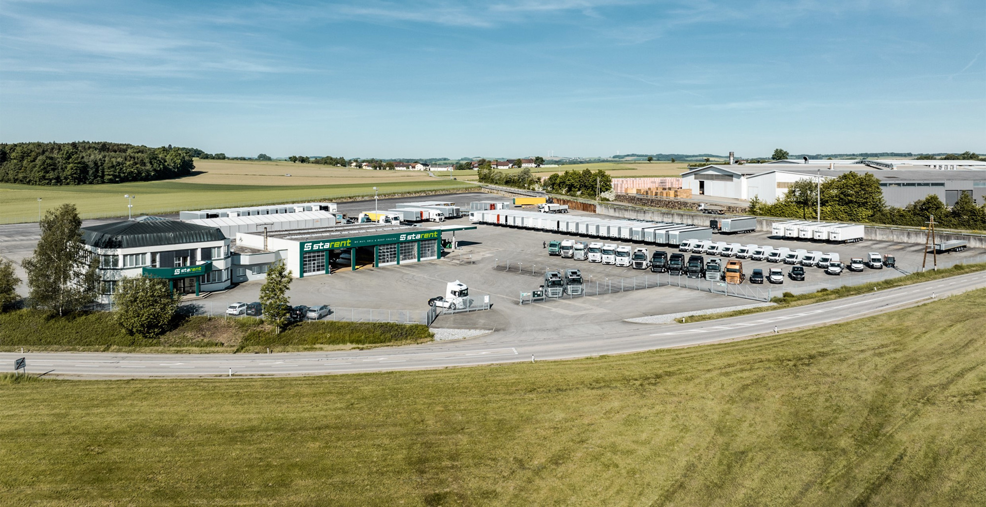 STARENT Truck & Trailer GmbH - Semiremorci D-TEC - noul undefined: Foto 1