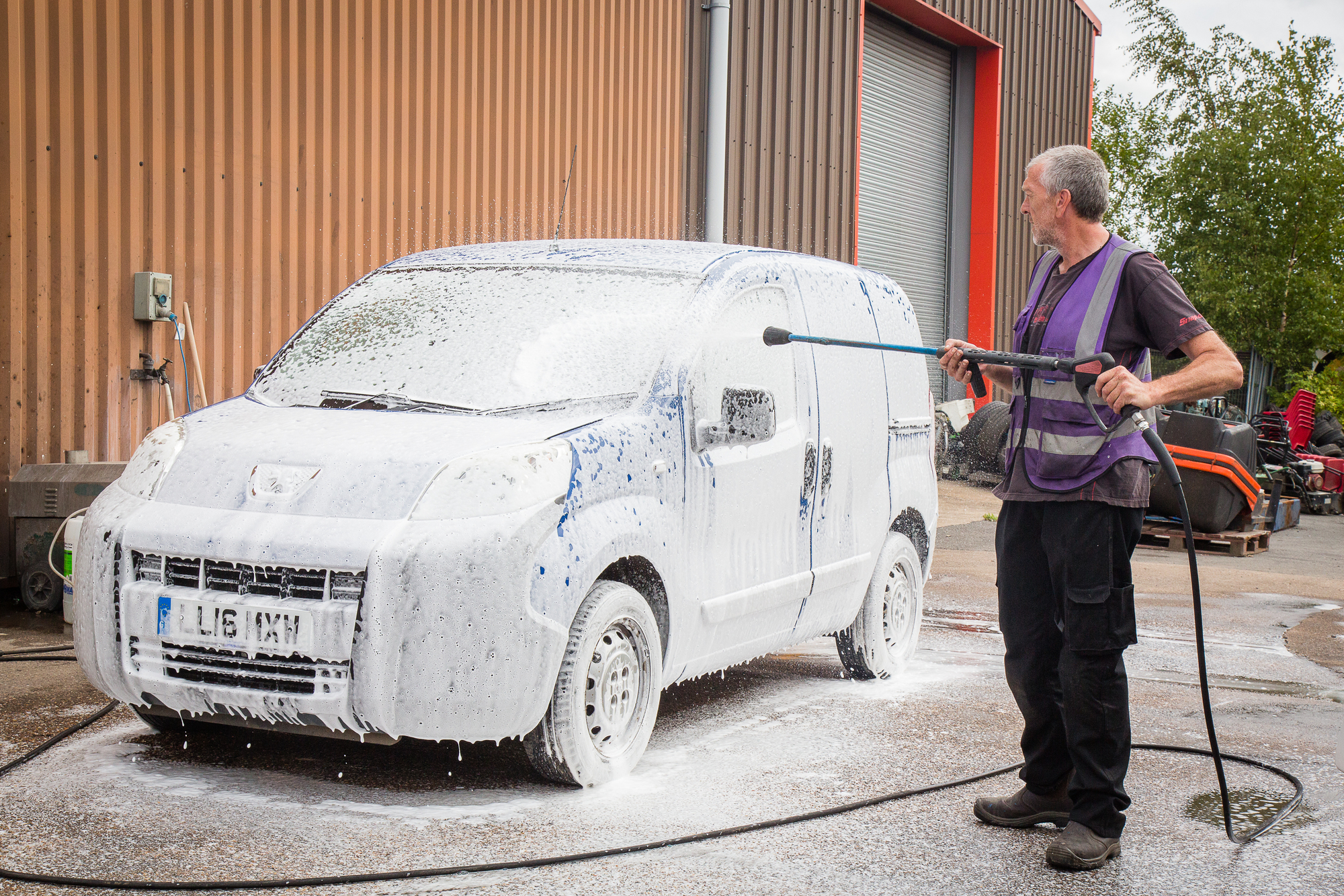 COMMERCIAL VEHICLE AUCTIONS LIMITED undefined: Foto 7