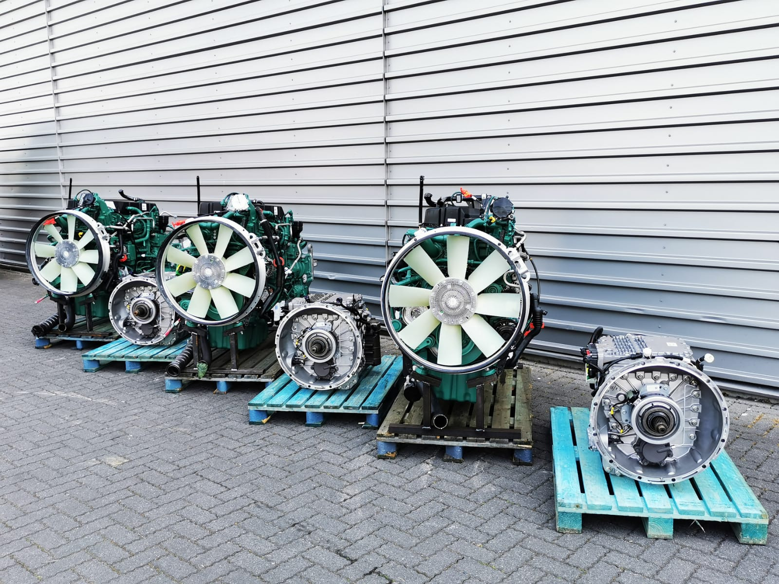 BAS PARTS & TYRES B.V. undefined: Foto 14