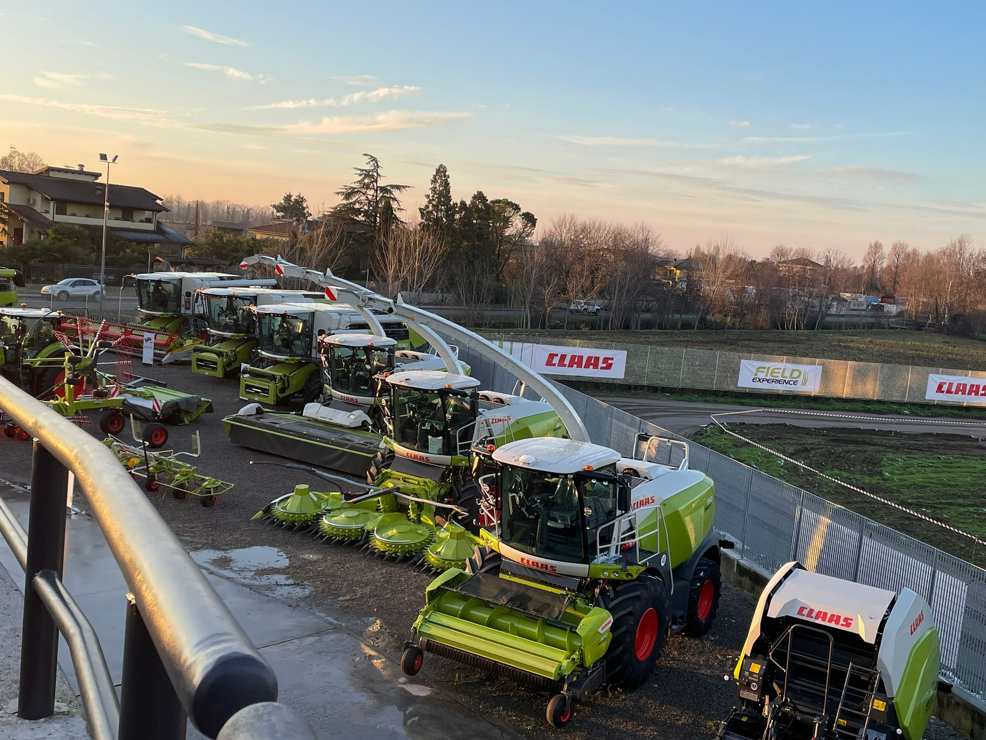 CLAAS Agricoltura S.r.l - Utilaje agricole DEUTZ Agrotron undefined: Foto 5