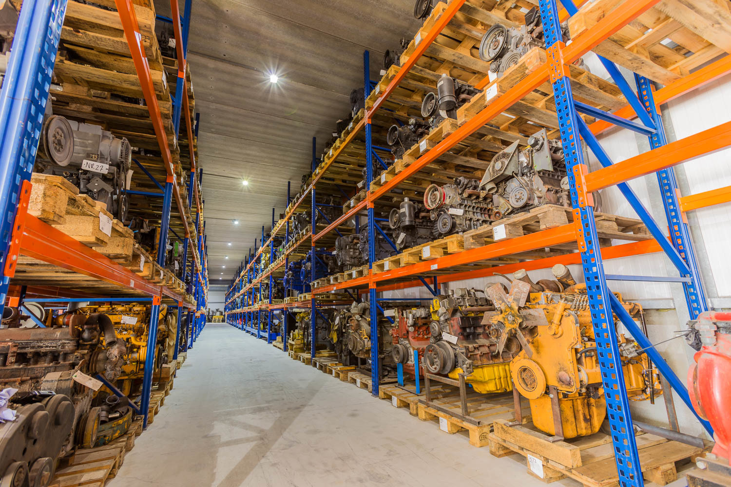 Overbeek Bouwmachines B.V. - Stivuitoare STILL undefined: Foto 2