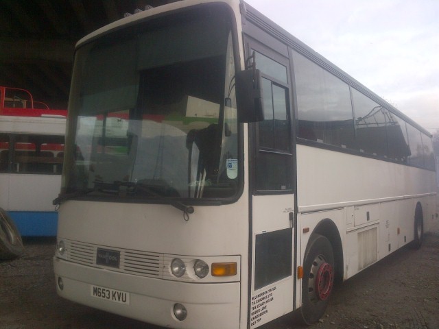USED COACH SALES LTD undefined: Foto 3