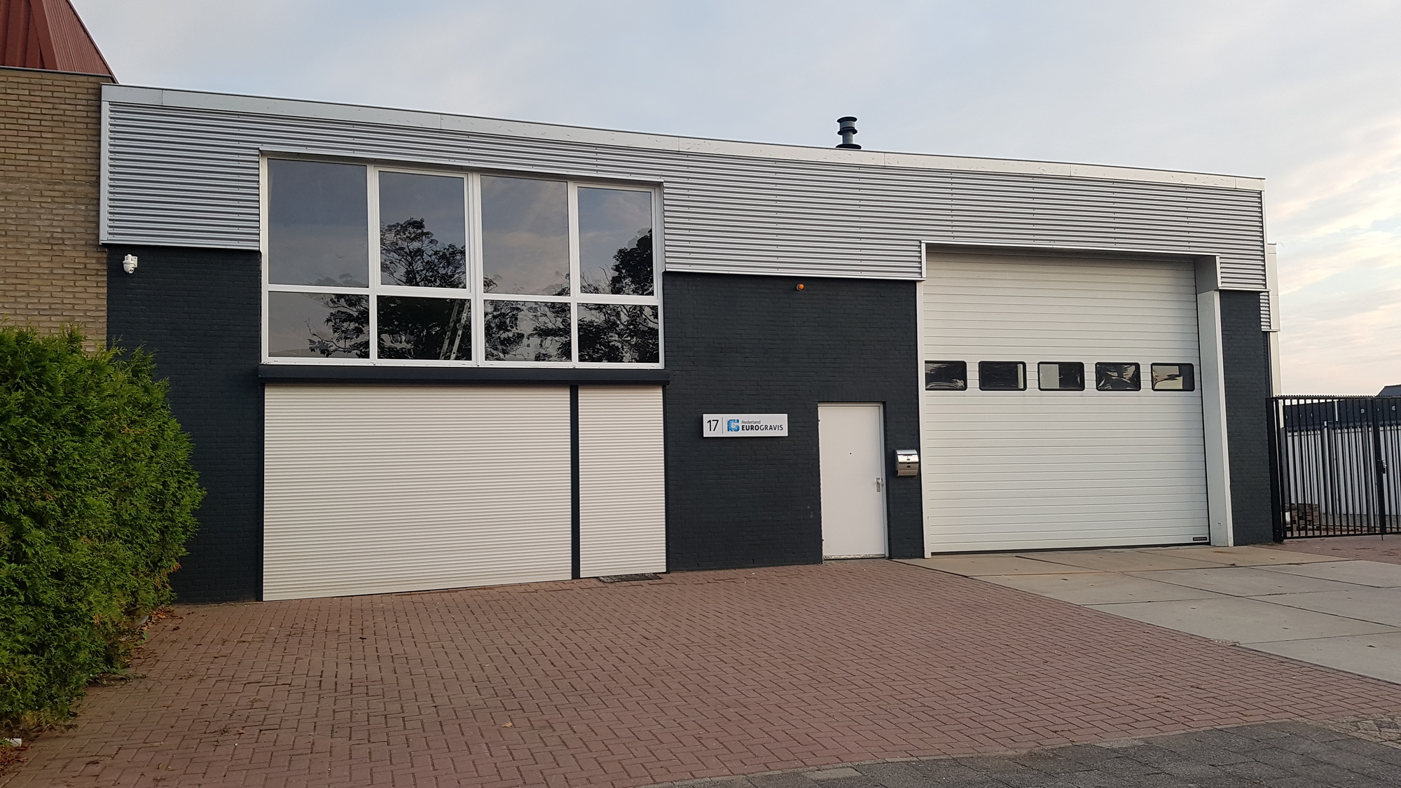 EUROGRAVIS NEDERLAND - oferta de vinzare undefined: Foto 1