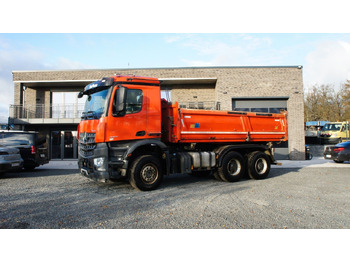 Camion basculantă MERCEDES-BENZ Arocs 2653