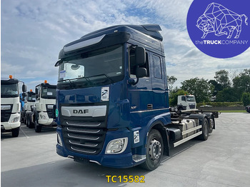 Camion transport containere/ Swap body DAF XF