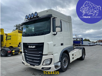 Cap tractor DAF XF 105 460