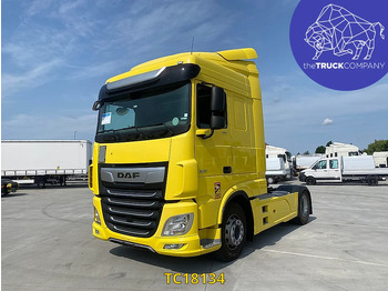 Cap tractor DAF XF