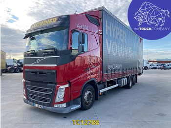 Camion cu prelată VOLVO FH 500