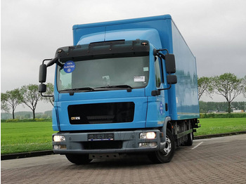 Camion furgon MAN