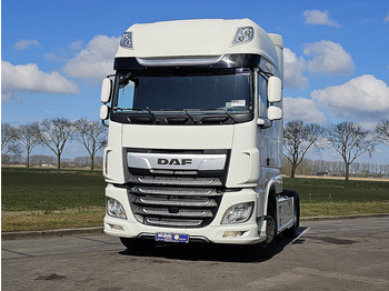 Cap tractor DAF XF 480