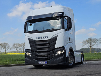 Cap tractor IVECO S-WAY