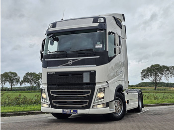 Cap tractor VOLVO FH 500