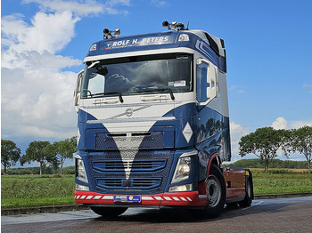 Cap tractor VOLVO FH 500