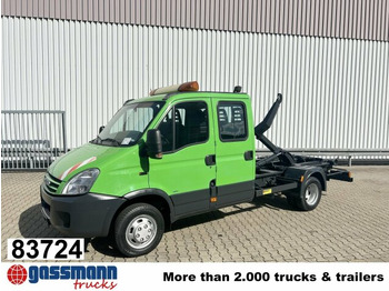 Camion cu cârlig IVECO Daily
