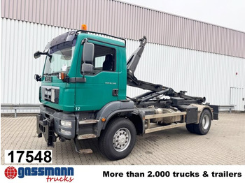 Camion cu cârlig MAN TGM 18.340