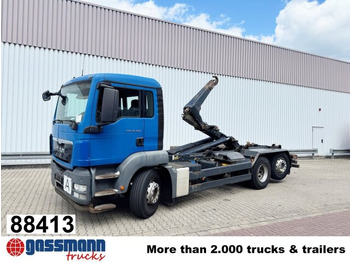 Camion cu cârlig MAN TGS 26.400