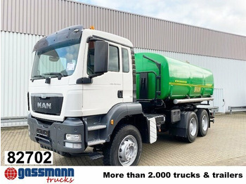 Camion cisternă MAN TGS 40.400