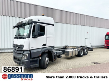 Camion şasiu MERCEDES-BENZ Actros 2545